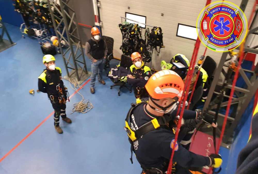 Formazione specializzata presso Dinamiche Verticali e Petzl Italia